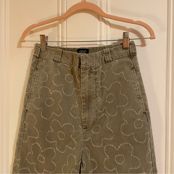 BDG Ella Tufted Flower Chinos - Picture 2 of 9